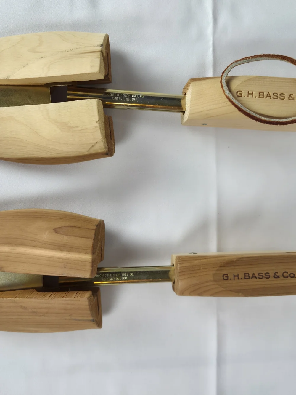 G.H. Bass & Co. easy loops tailored